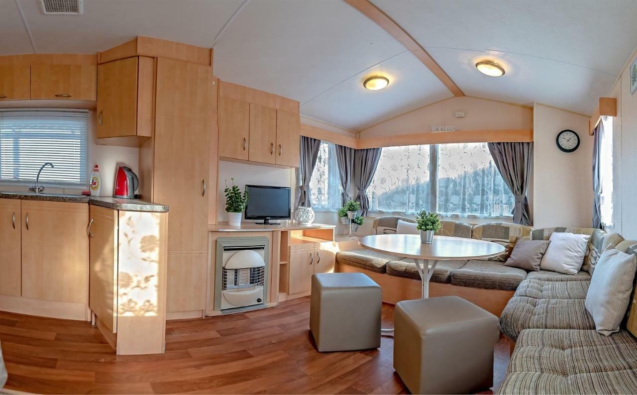 Mobilheim Viktorie Vila Vyrovice Exterior foto